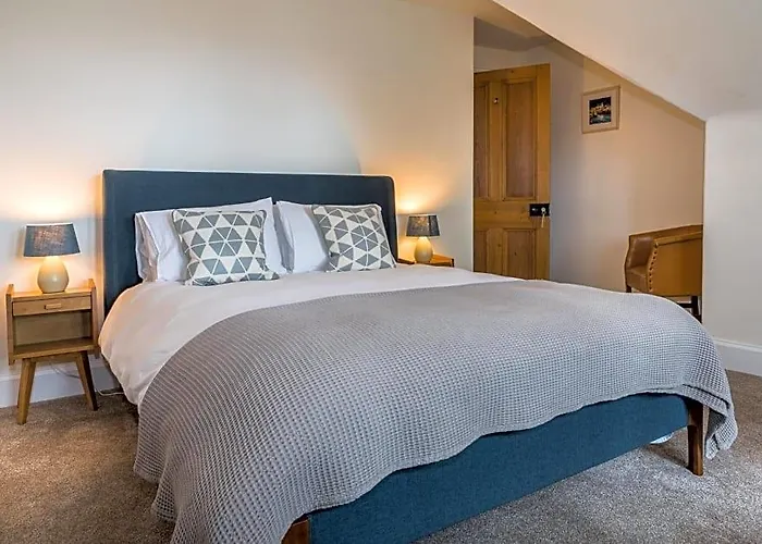 The Old School House Bed & Breakfast